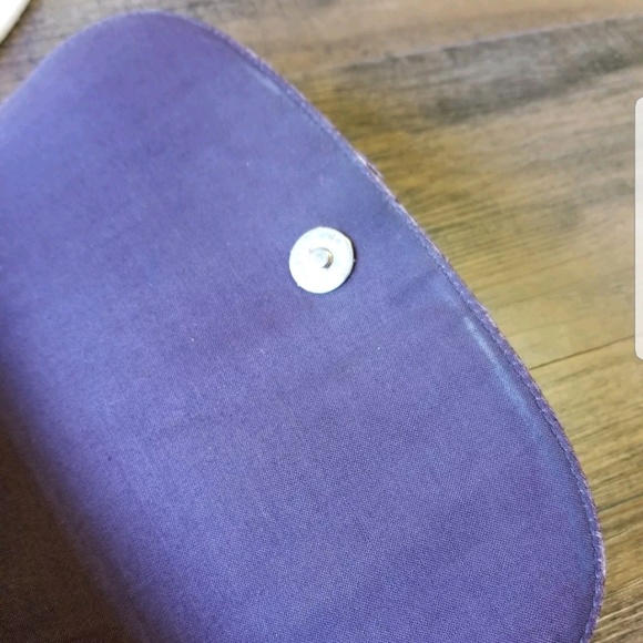 Vintage Burgundy Brown Etienne Aigner Leather Bag - Picture 6 of 8